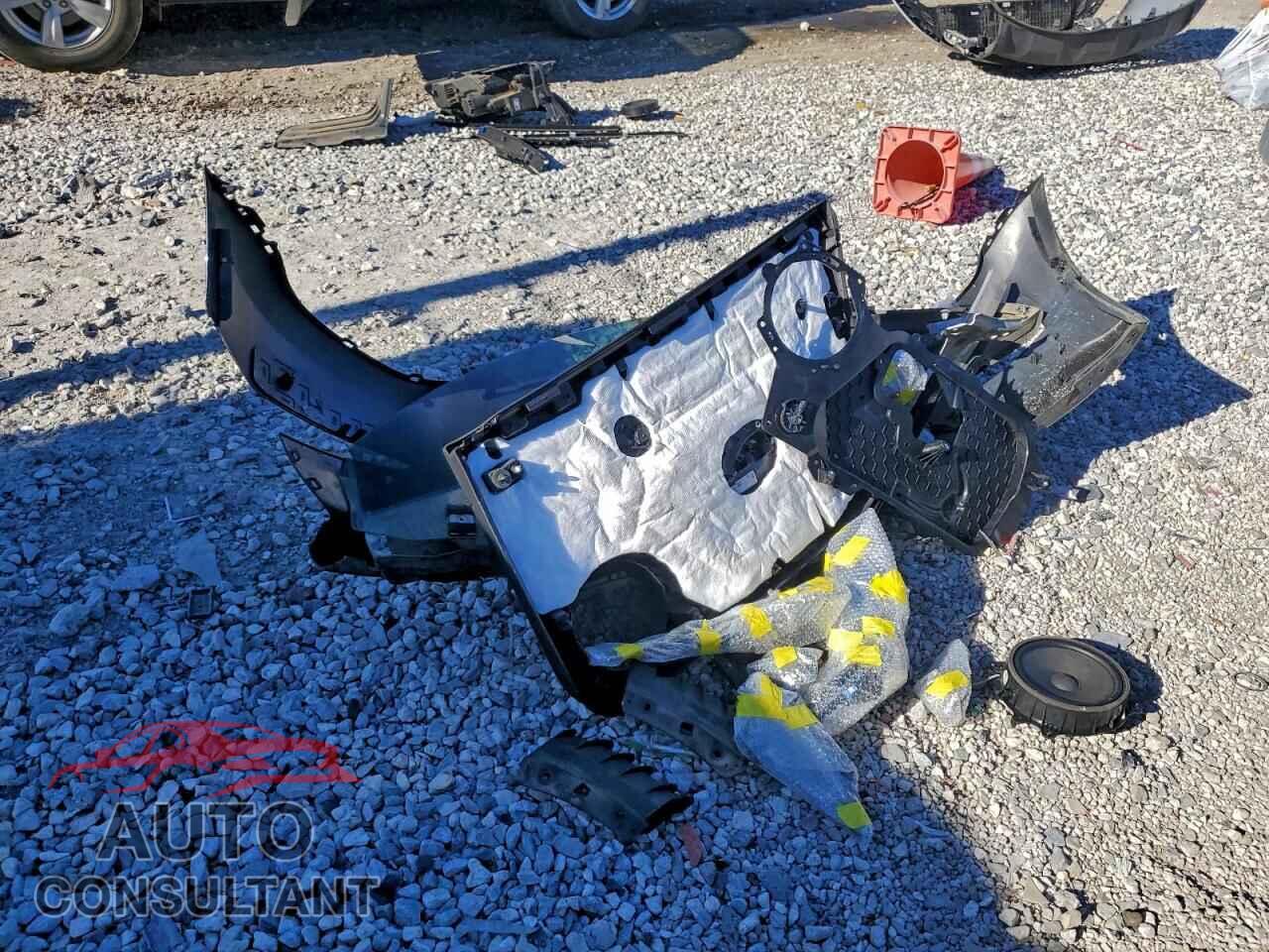 TESLA MODEL 3 2019 - 5YJ3E1EB5KF236680
