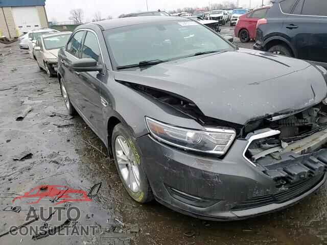 FORD TAURUS 2017 - 1FAHP2E87HG134084