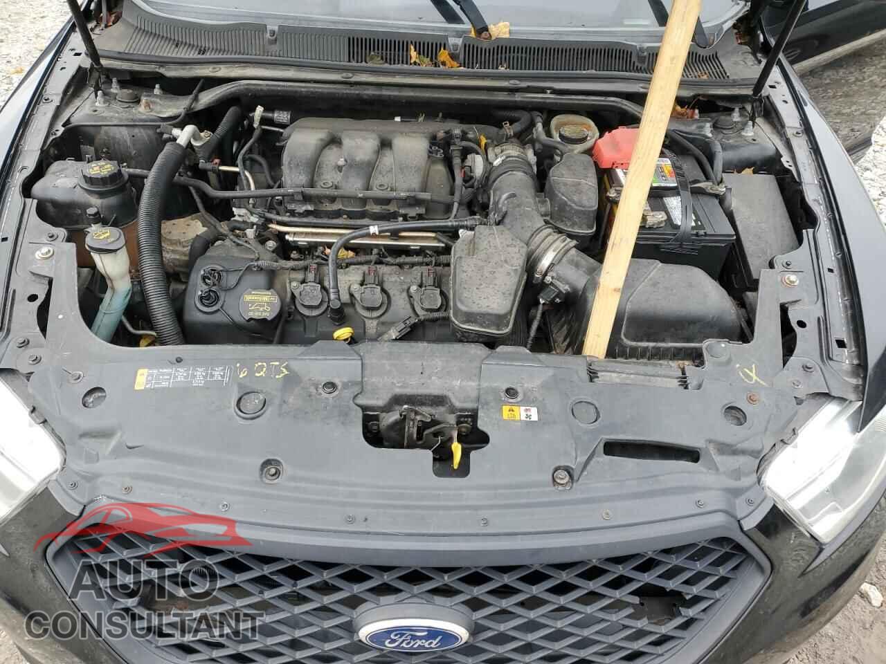 FORD TAURUS 2013 - 1FAHP2M85DG121619