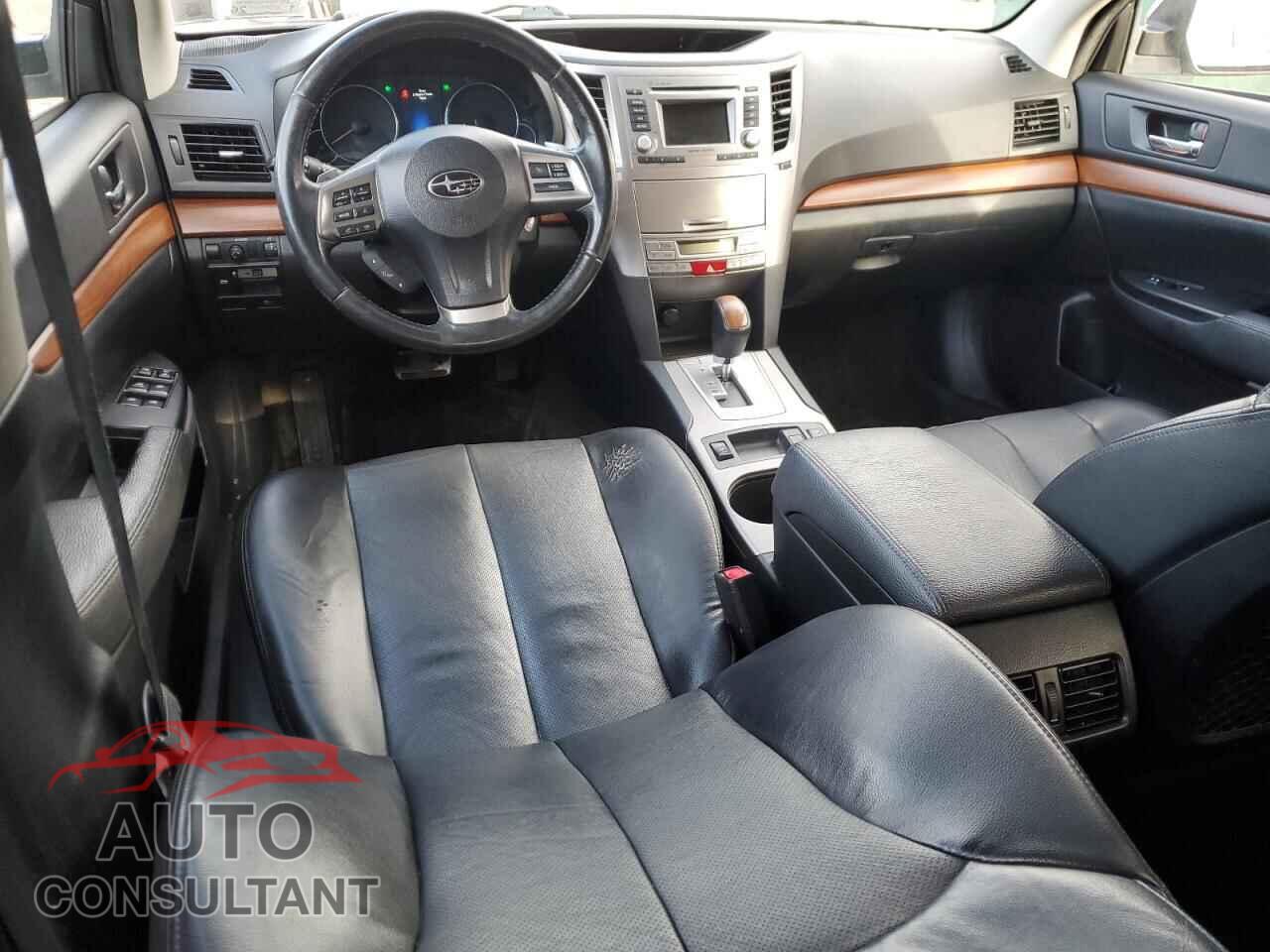 SUBARU OUTBACK 2014 - 4S4BRBLC4E3315269