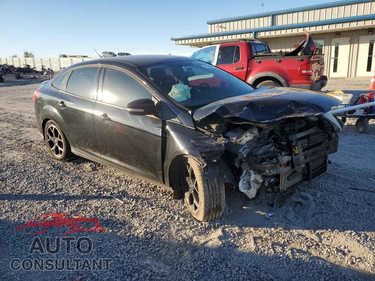 FORD FOCUS 2014 - 1FADP3F2XEL121296