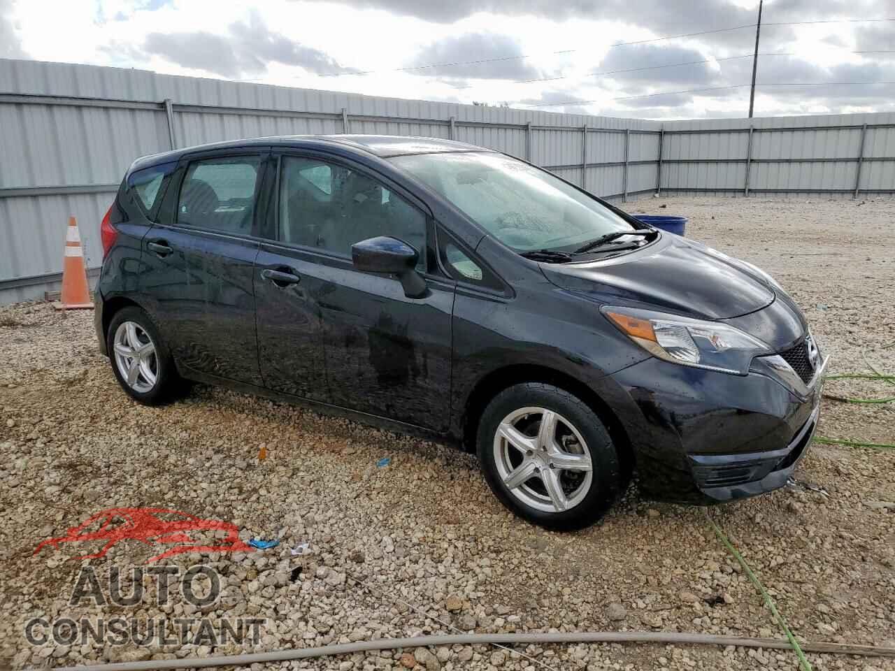 NISSAN VERSA 2019 - 3N1CE2CP3KL359600