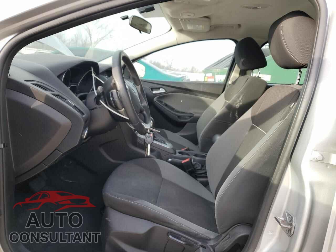 FORD FOCUS 2014 - 1FADP3K29EL325335