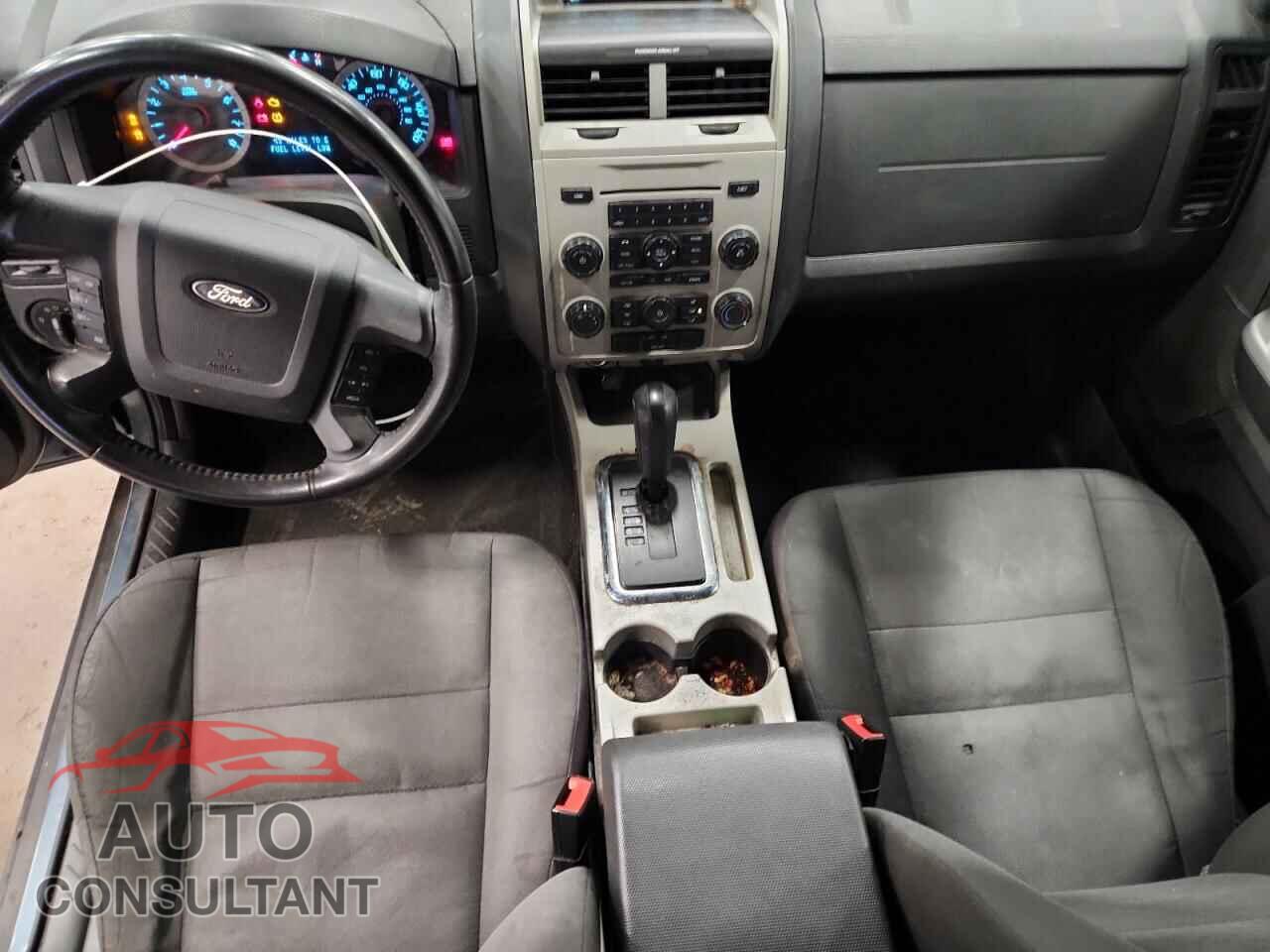 FORD ESCAPE 2012 - 1FMCU9DG3CKA04285