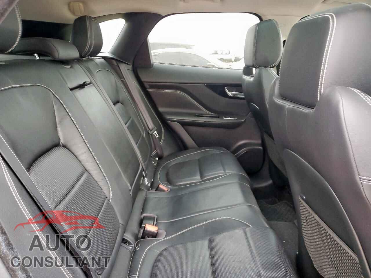 JAGUAR F-PACE 2017 - SADCL2BVXHA898030