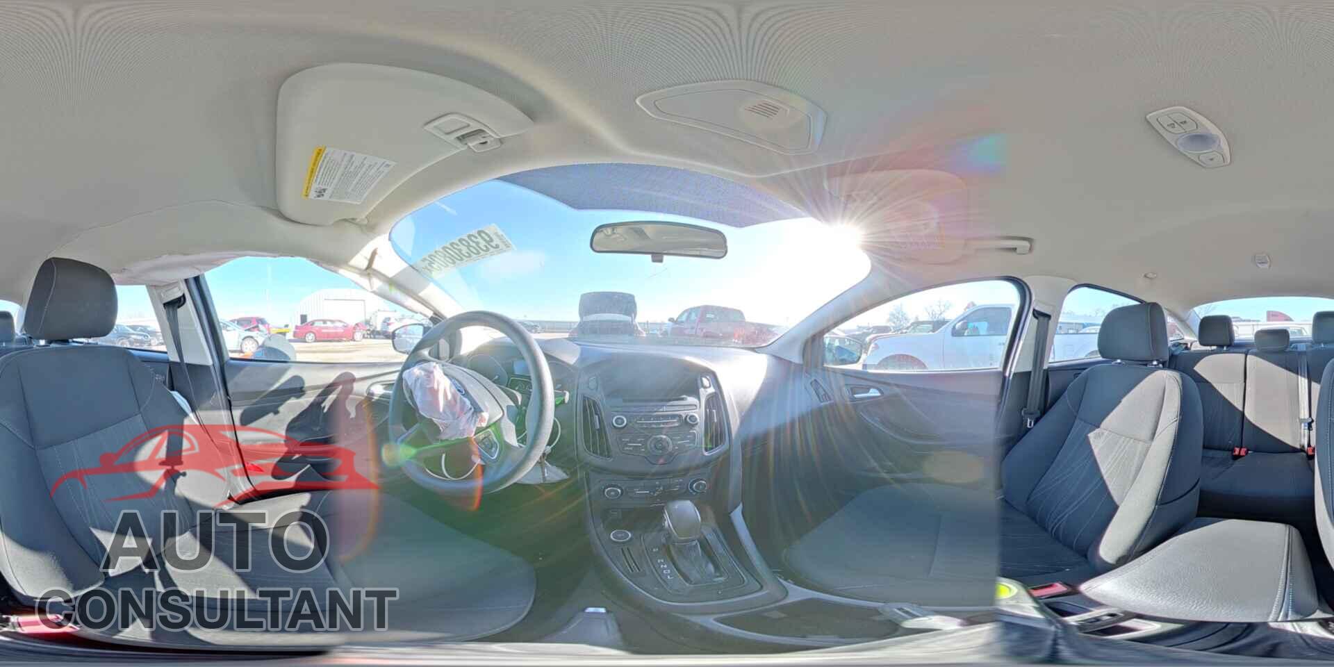 FORD FOCUS 2017 - 1FADP3F26HL315747
