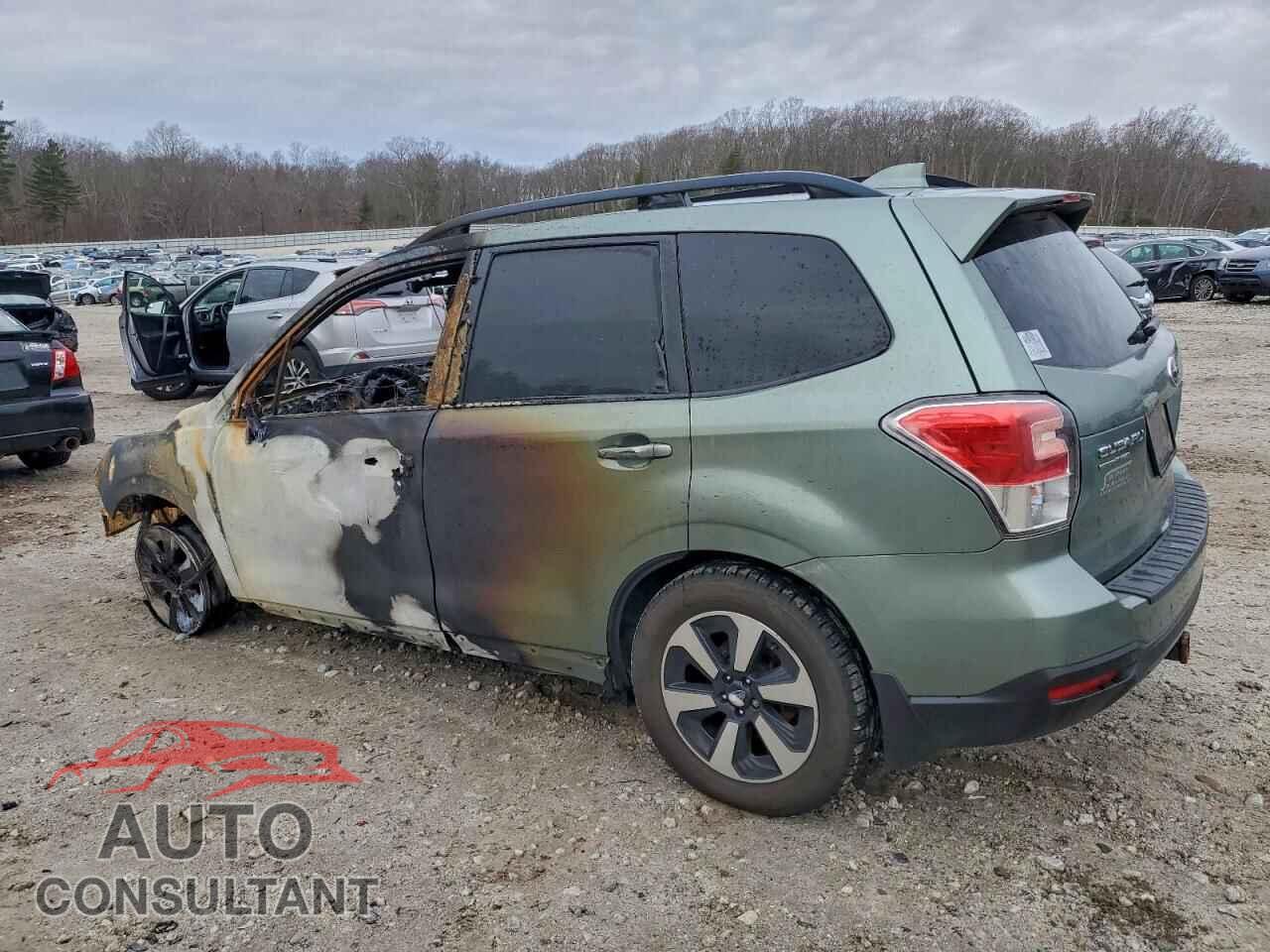 SUBARU FORESTER 2018 - JF2SJAGC9JH494424
