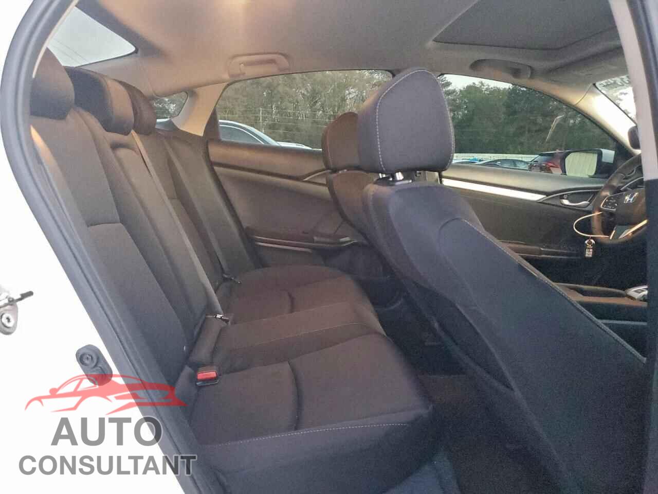 HONDA CIVIC 2017 - 19XFC2F77HE009556