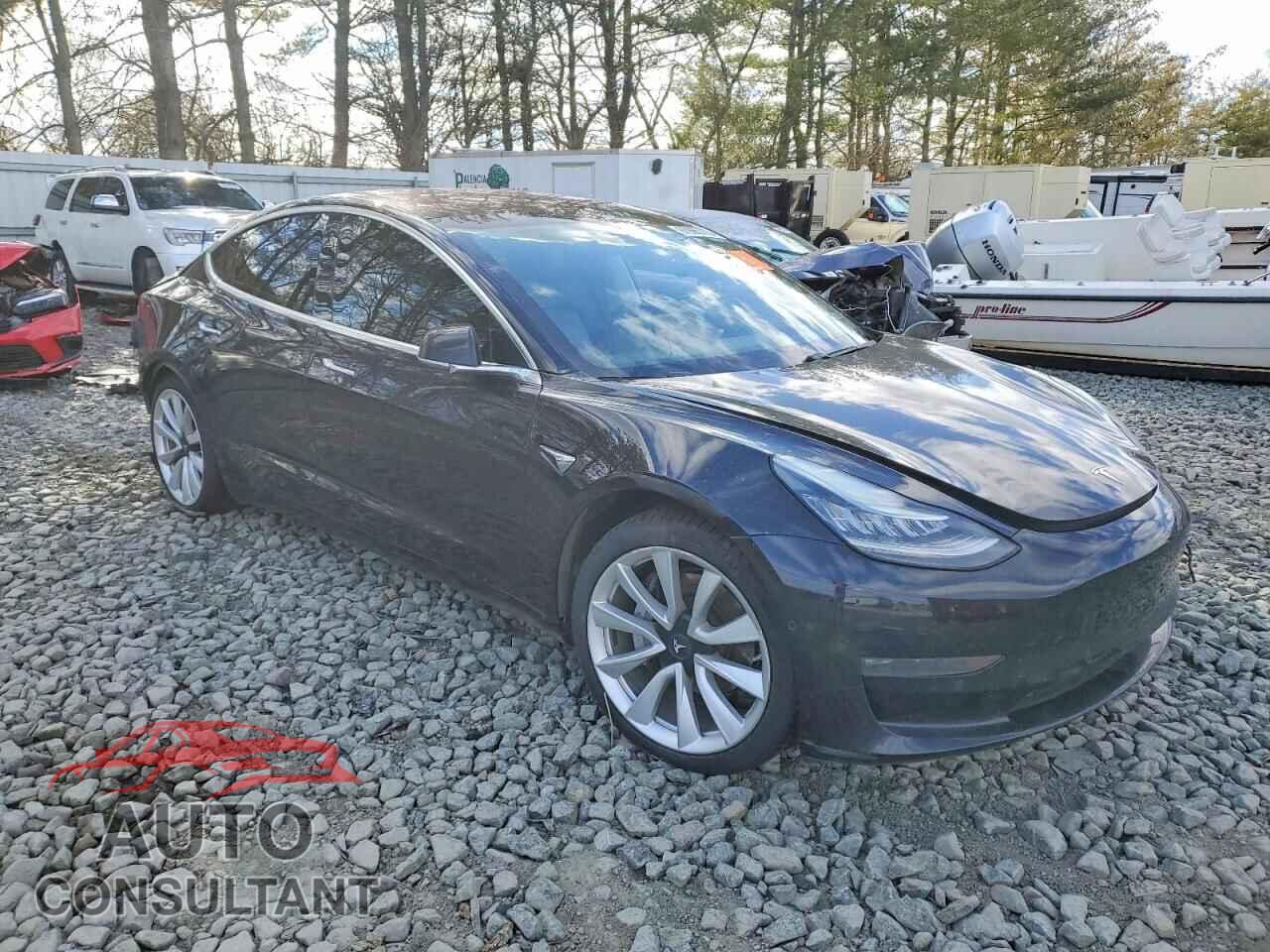 TESLA MODEL 3 2018 - 5YJ3E1EA8JF071231