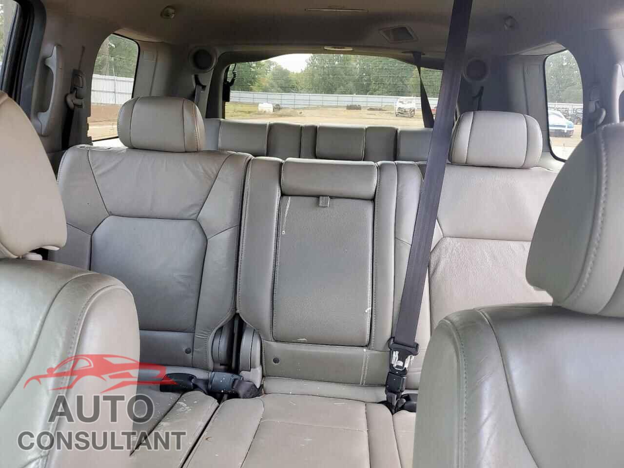 HONDA PILOT 2011 - 5FNYF3H91BB001992