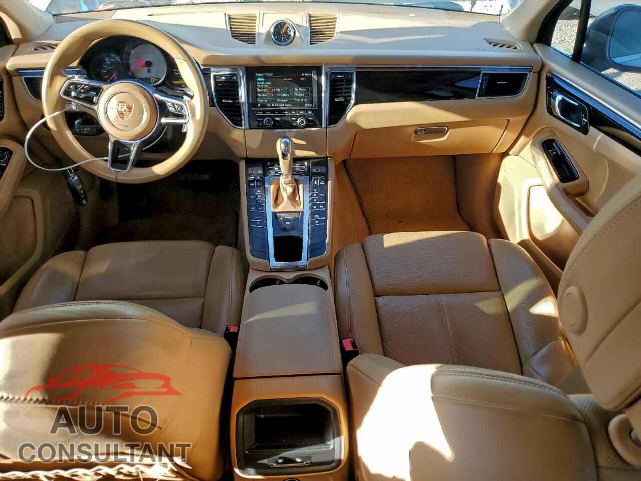 PORSCHE MACAN 2015 - WP1AB2A50FLB60518