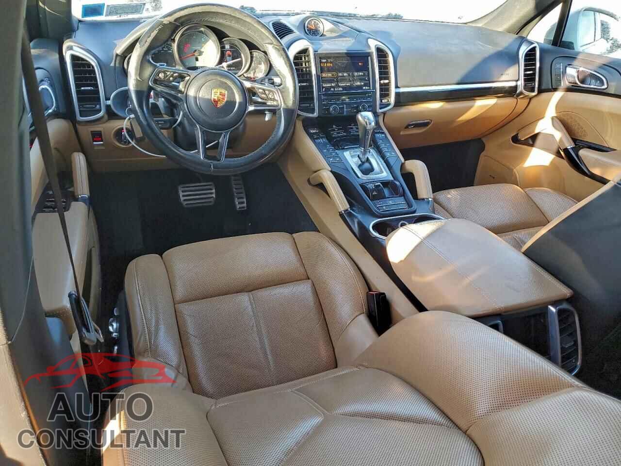 PORSCHE CAYENNE 2015 - WP1AB2A26FLA57819