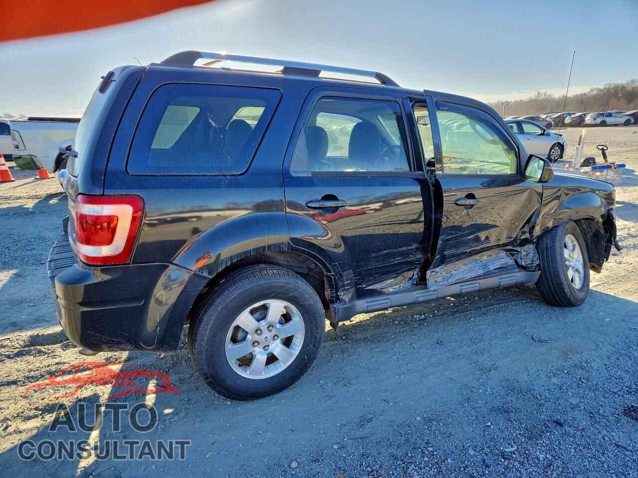 FORD ESCAPE 2011 - 1FMCU0EG5BKA82401