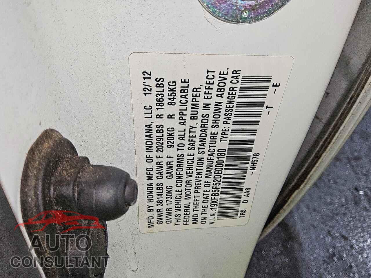 HONDA CIVIC 2013 - 19XFB5F52DE000180