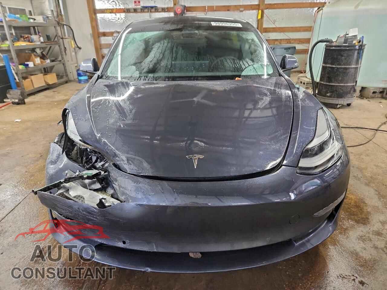TESLA MODEL 3 2021 - 5YJ3E1EB0MF079756