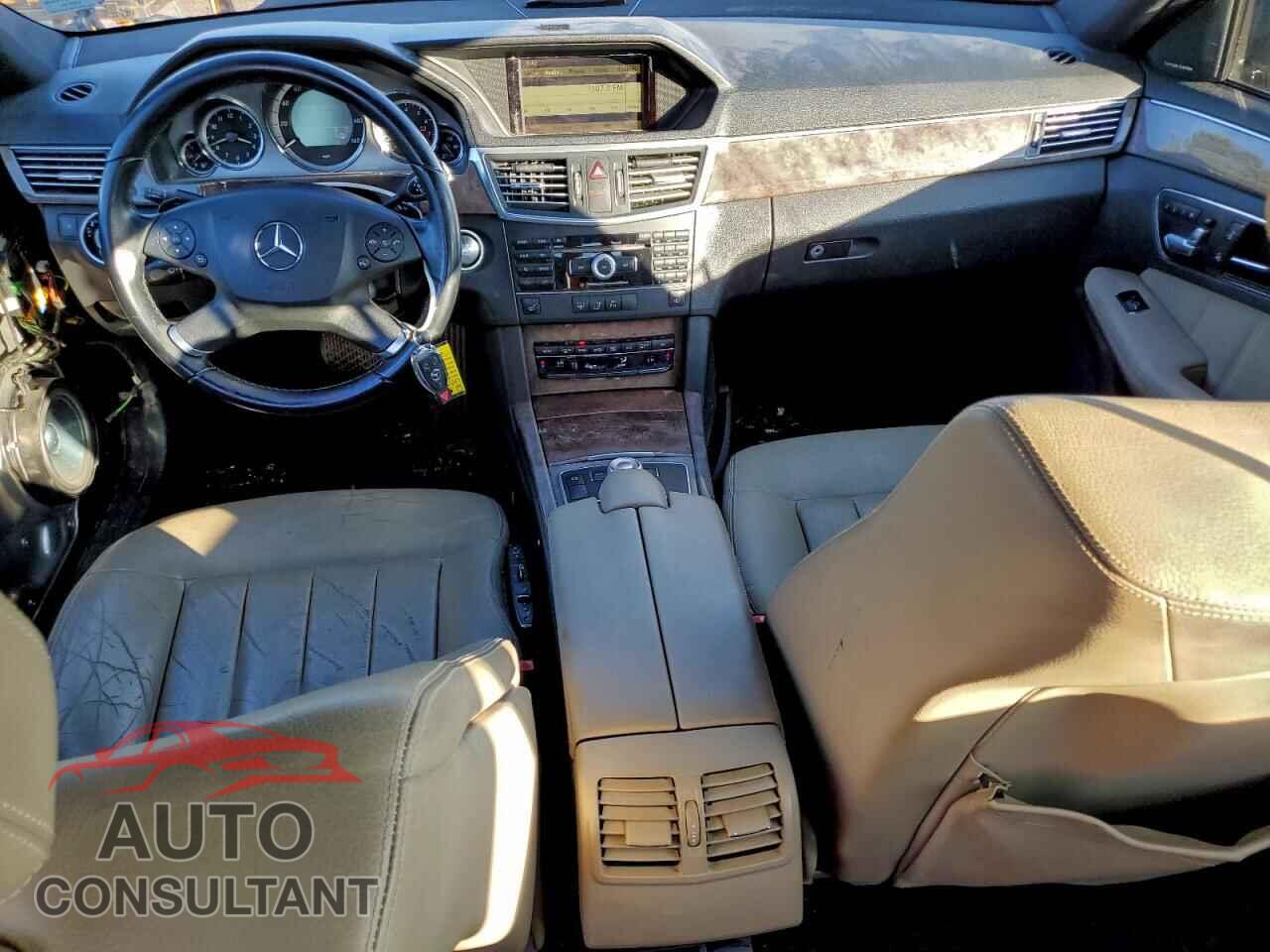 MERCEDES-BENZ E-CLASS 2011 - WDDHF5GB1BA471437