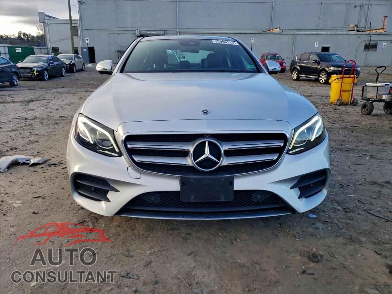 MERCEDES-BENZ E-CLASS 2019 - WDDZF4JB7KA605214