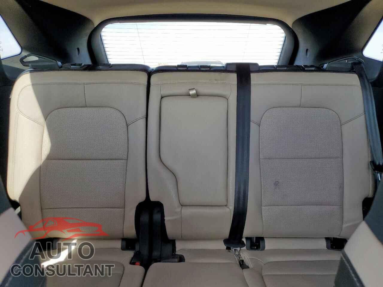 FORD ESCAPE 2020 - 1FMCU9J94LUA73190