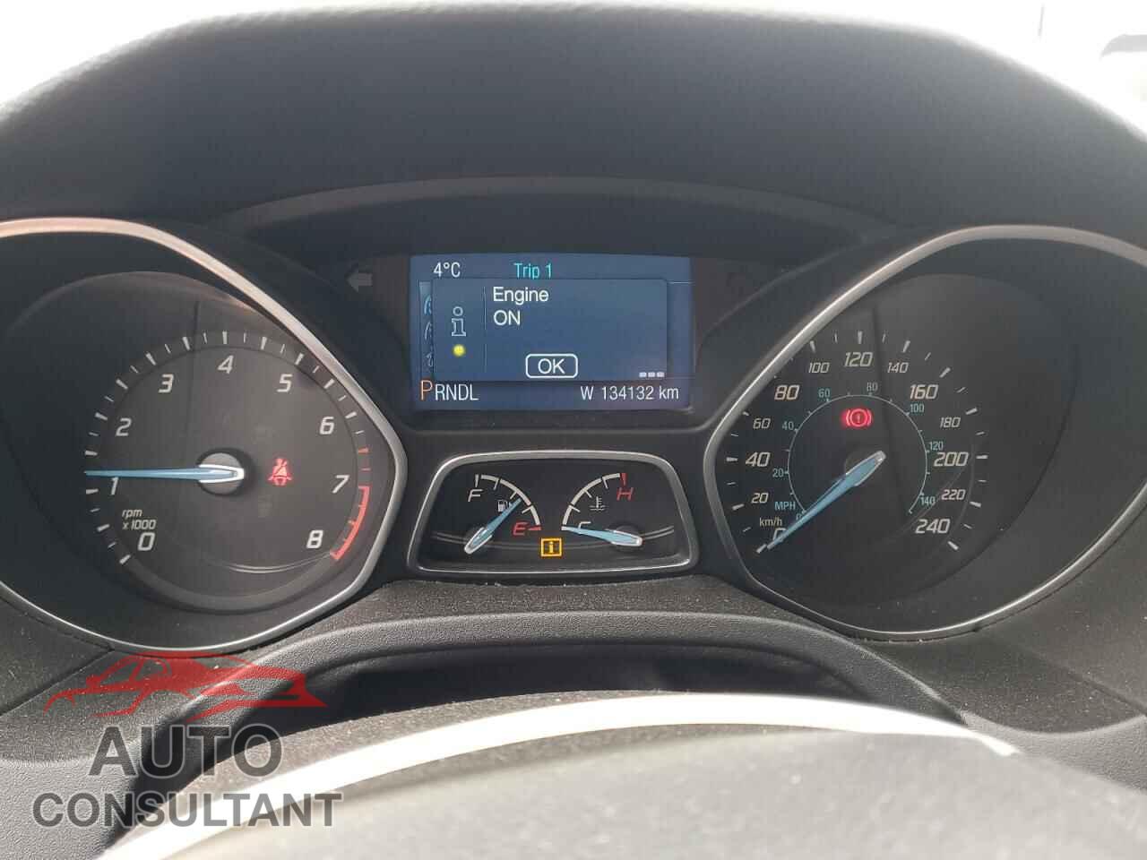 FORD FOCUS 2014 - 1FADP3F29EL352044