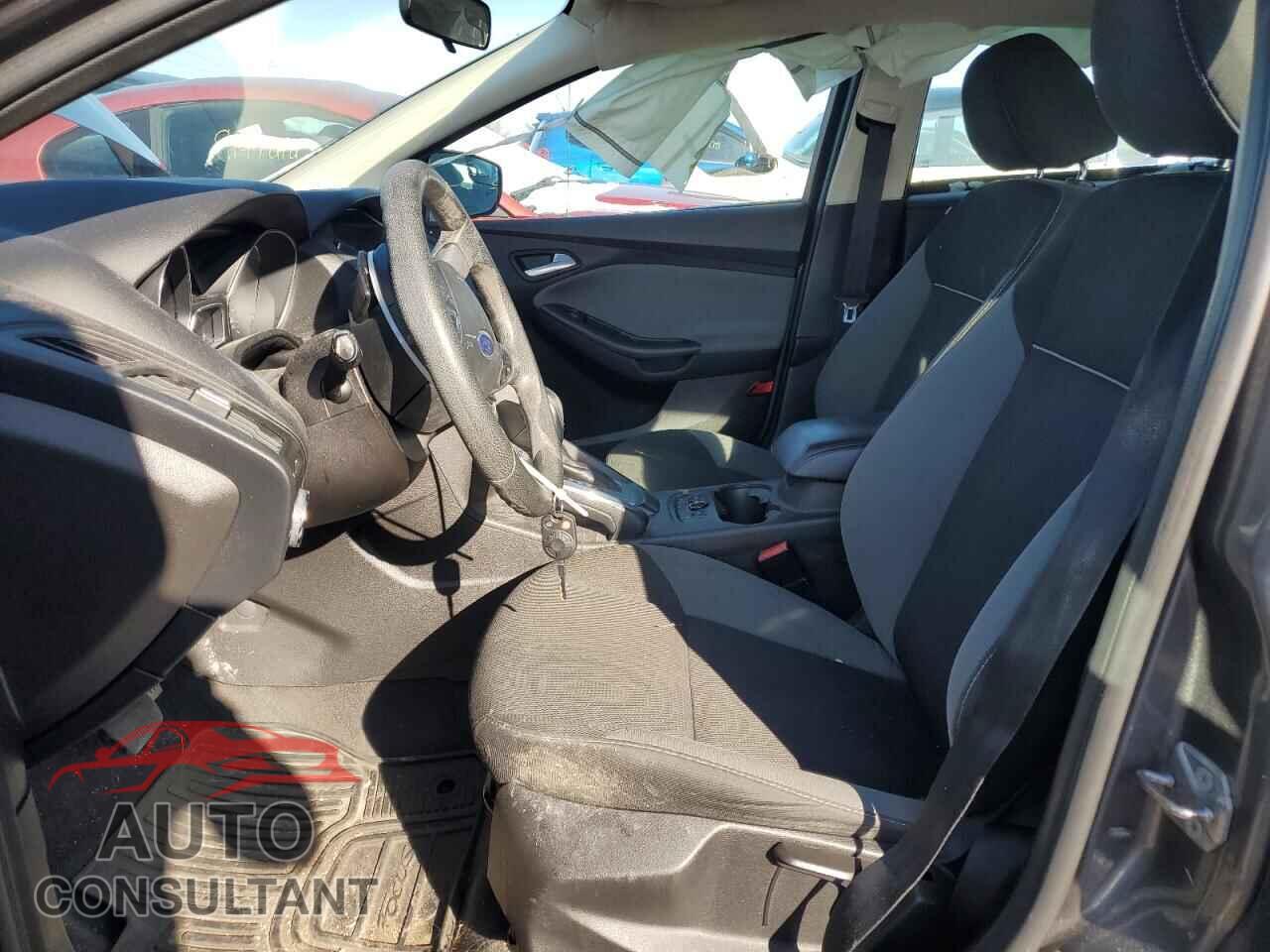 FORD FOCUS 2013 - 1FADP3K22DL260732