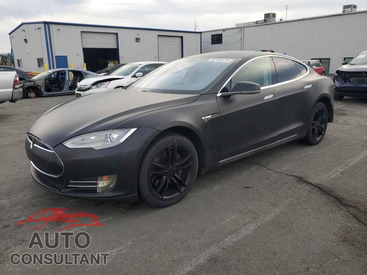 TESLA MODEL S 2013 - 5YJSA1DP5DFP09887