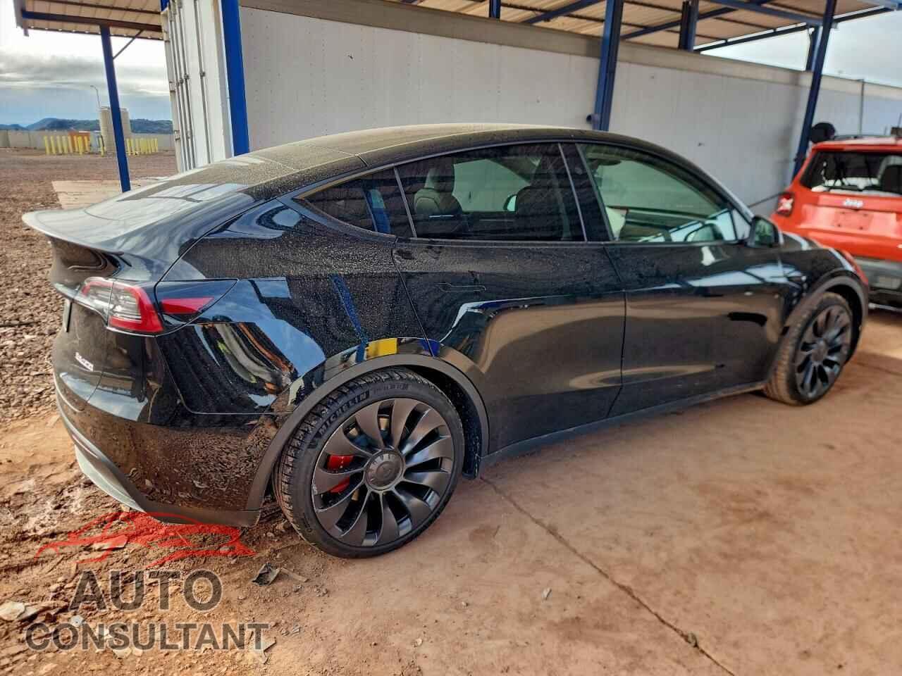 TESLA MODEL Y 2023 - 7SAYGDEFXPF776976
