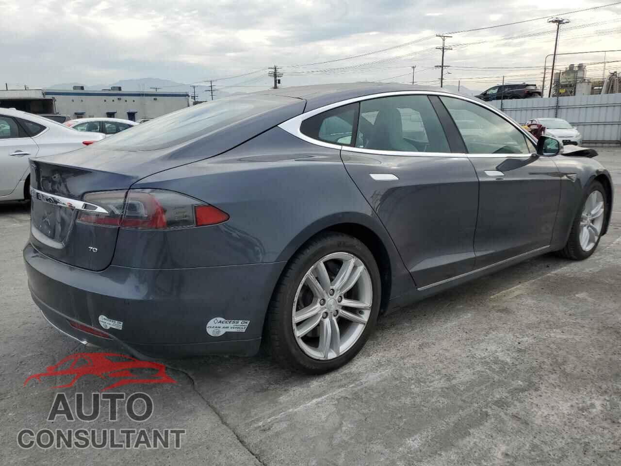 TESLA MODEL S 2022 - 5YJSA1E13GF131562