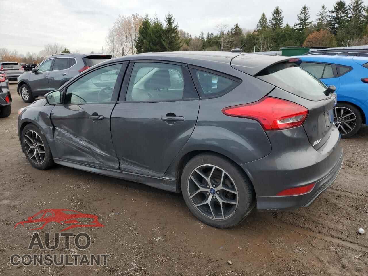 FORD FOCUS 2018 - 1FADP3K29JL290354