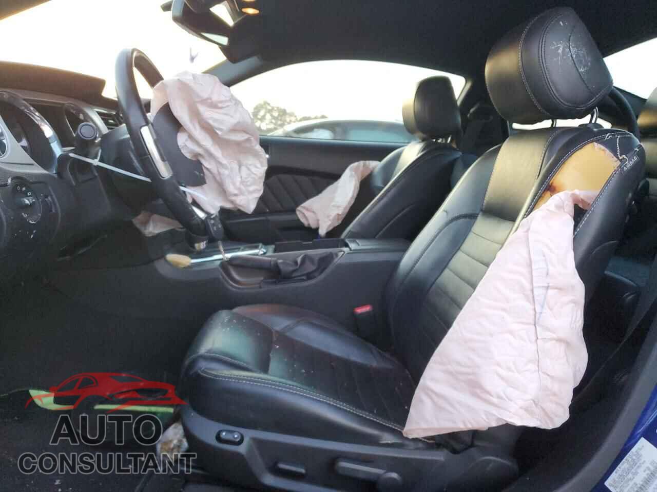 FORD MUSTANG 2013 - 1ZVBP8CF4D5243500