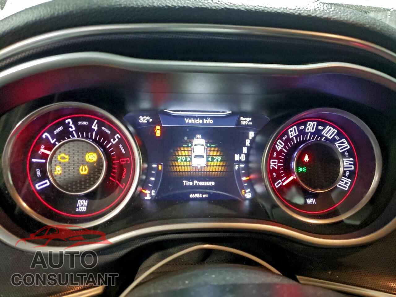 DODGE CHALLENGER 2016 - 2C3CDZBT4GH101355