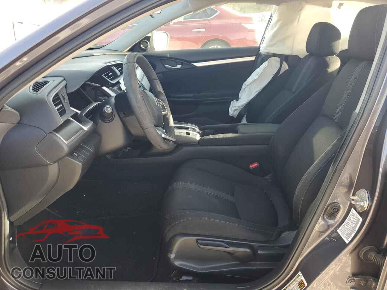 HONDA CIVIC 2017 - 19XFC2F78HE015303