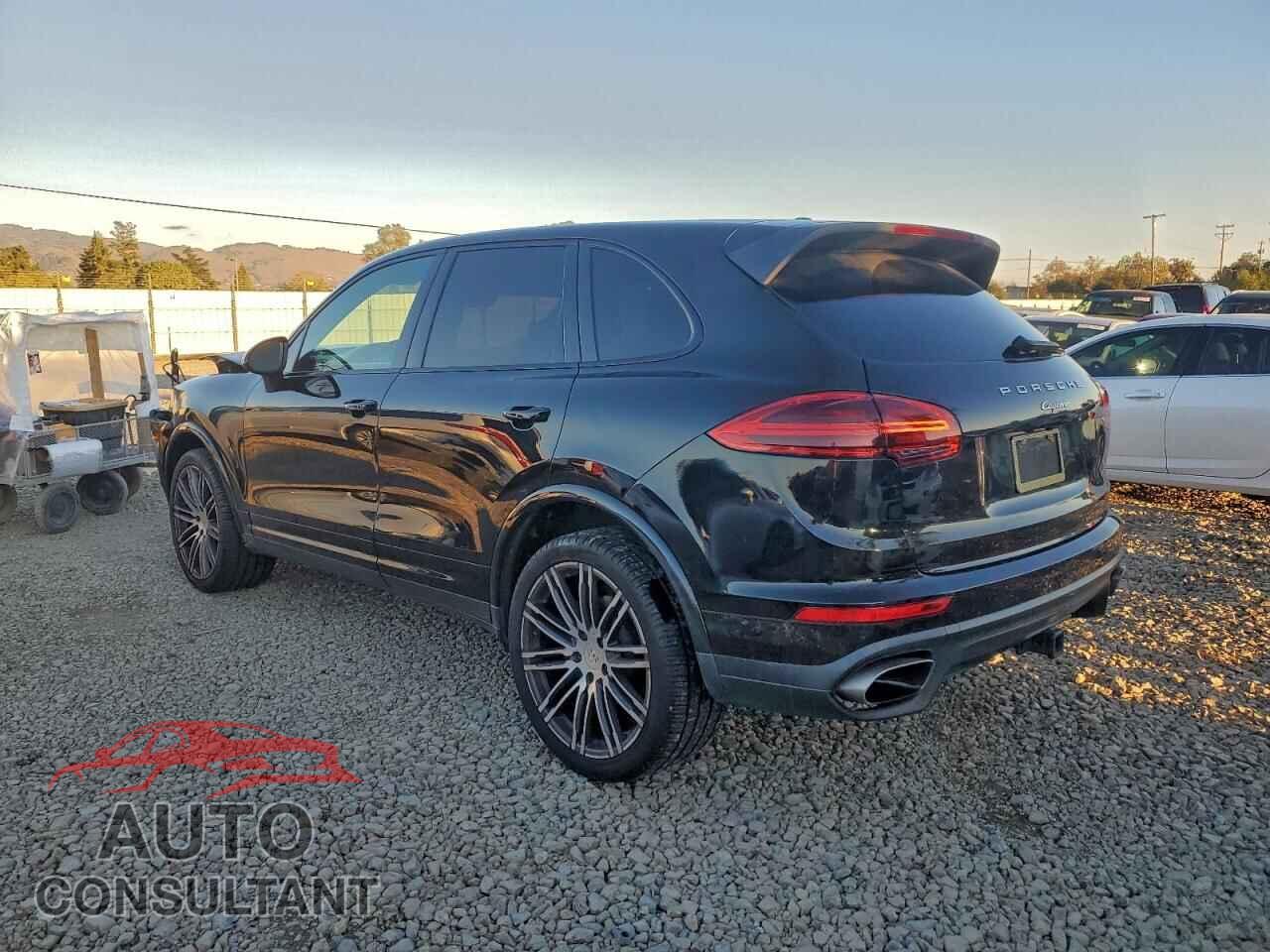 PORSCHE CAYENNE 2017 - WP1AA2A25HKA80746