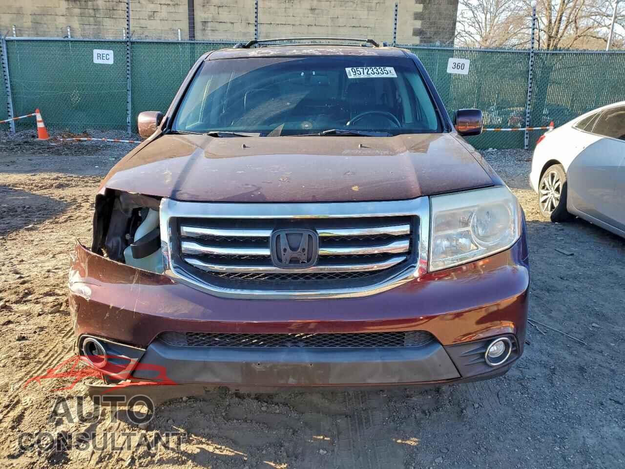 HONDA PILOT 2013 - 5FNYF4H50DB082246