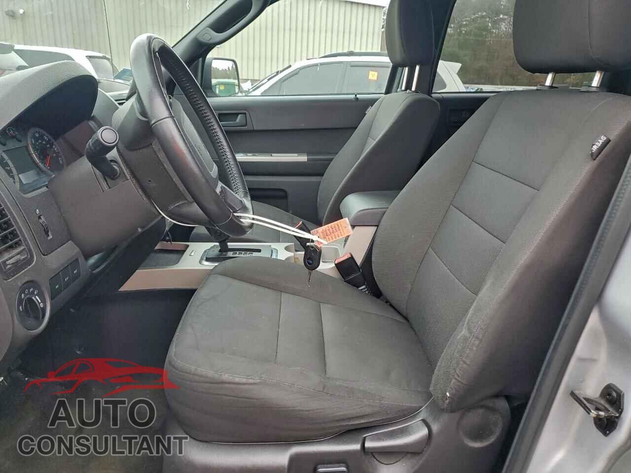 FORD ESCAPE 2012 - 1FMCU9D79CKB86512