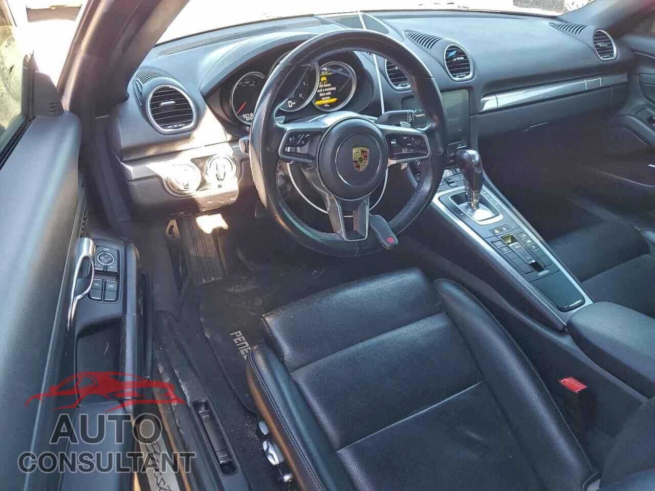 PORSCHE BOXSTER 2021 - WP0CA2A81MS210630