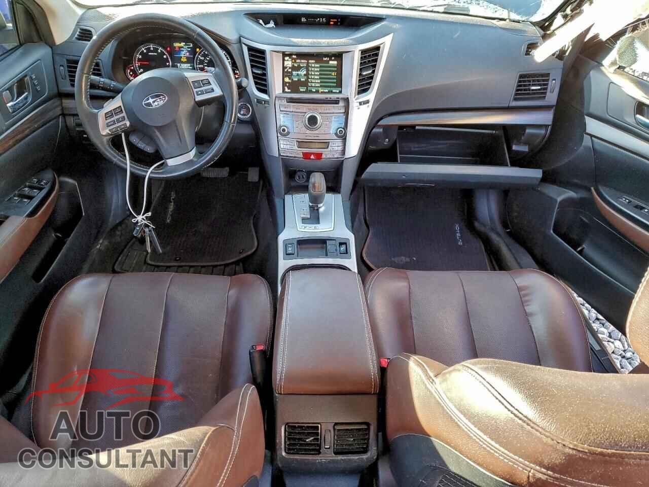 SUBARU OUTBACK 2014 - 4S4BRBPC6E3281992