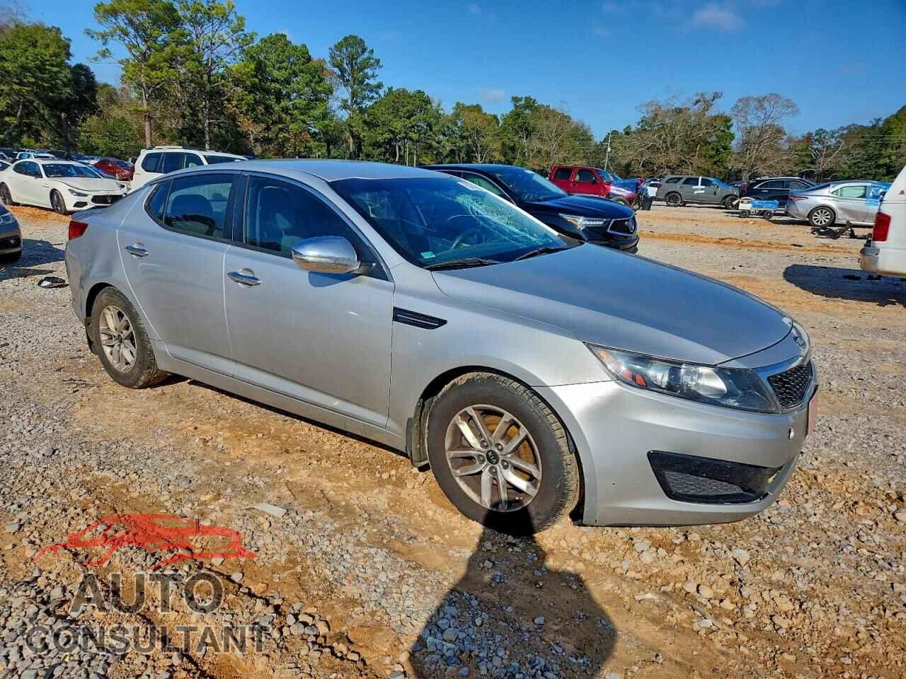 KIA OPTIMA 2011 - KNAGM4A72B5102425