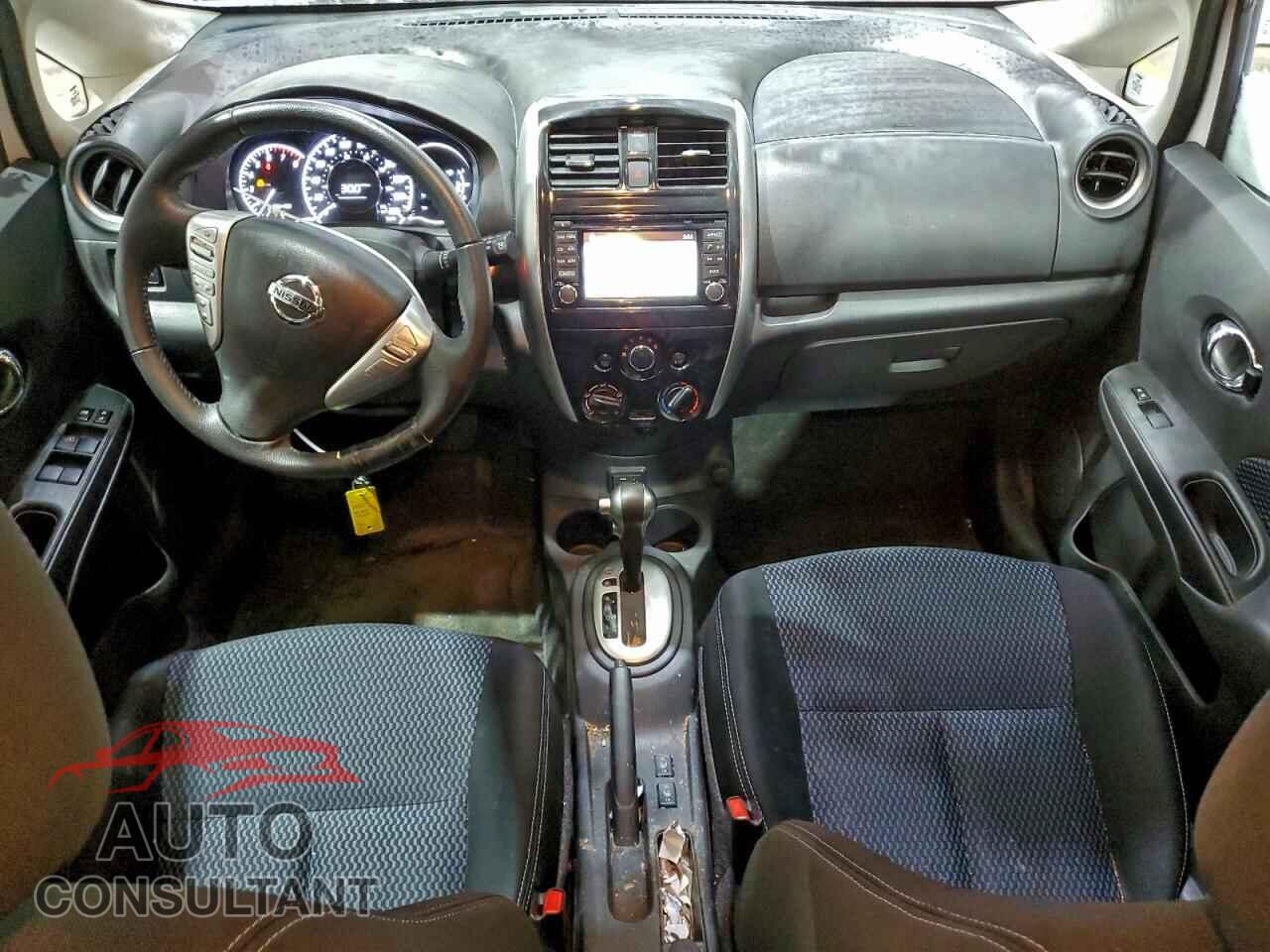 NISSAN VERSA 2017 - 3N1CE2CP3HL381959