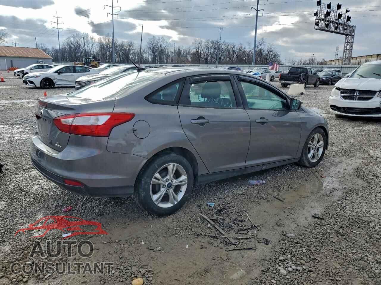 FORD FOCUS 2014 - 1FADP3F26EL275410