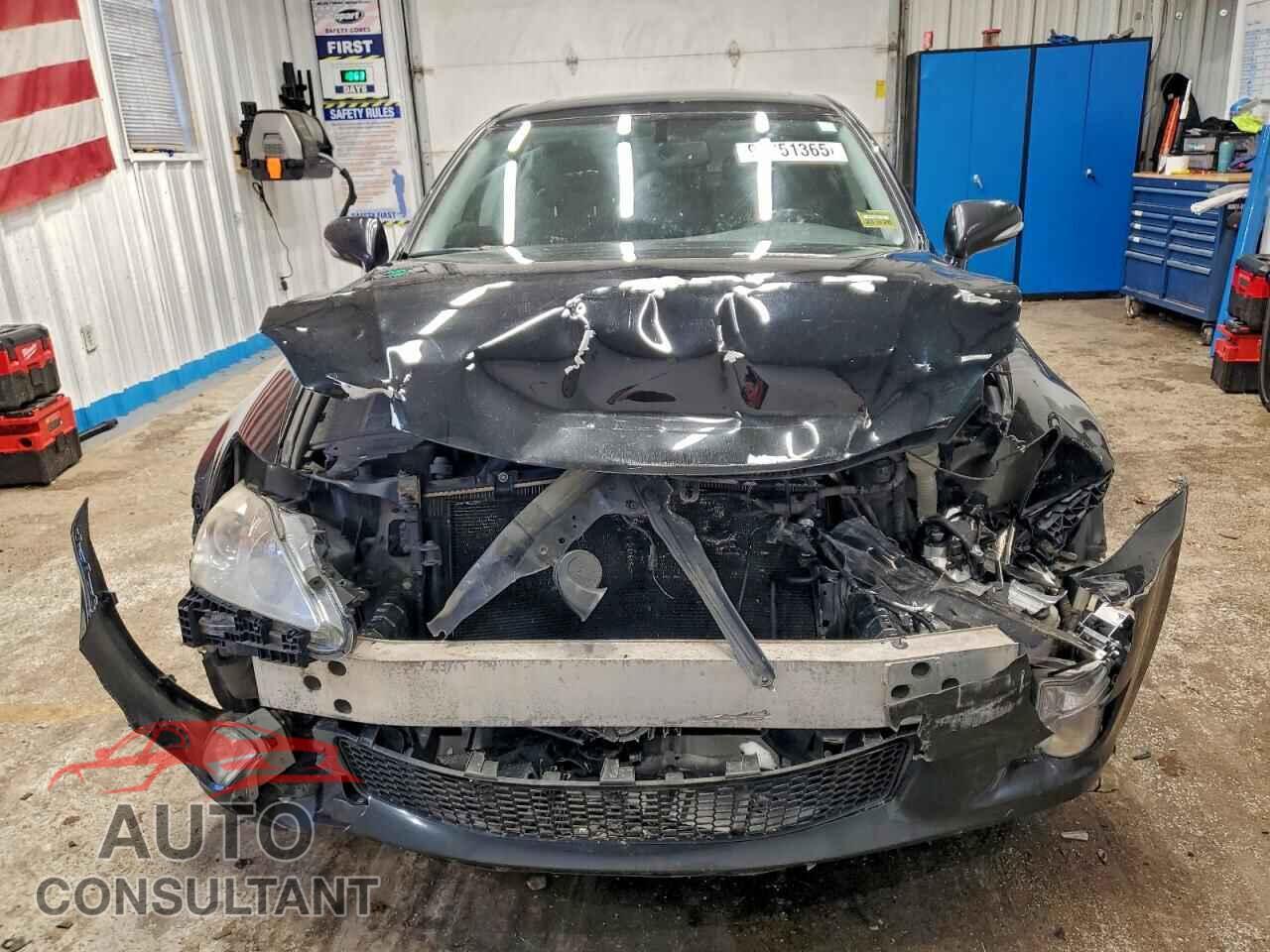 LEXUS IS 2010 - JTHCF5C26A5044545