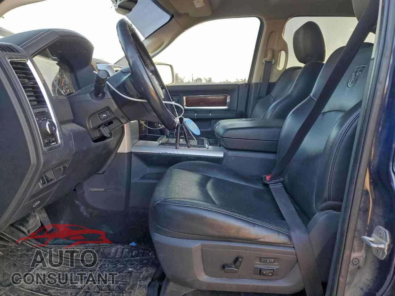 DODGE RAM 1500 2012 - 1C6RD7NT6CS184755