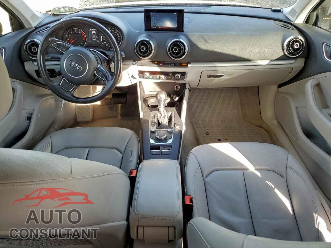 AUDI A3 2016 - WAUA7GFF6G1064968