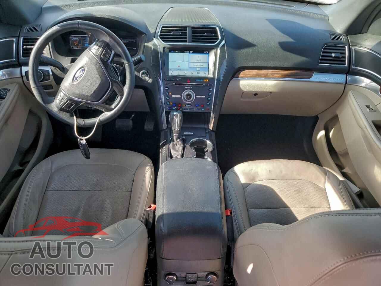 FORD EXPLORER 2018 - 1FM5K7F88JGB88728
