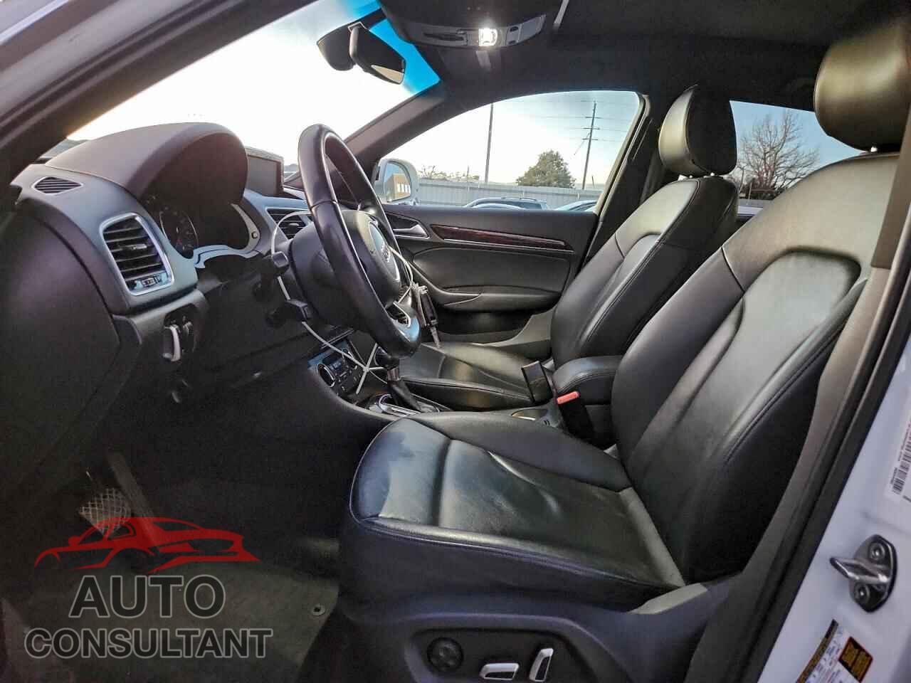 AUDI Q3 2016 - WA1GFCFS2GR008334