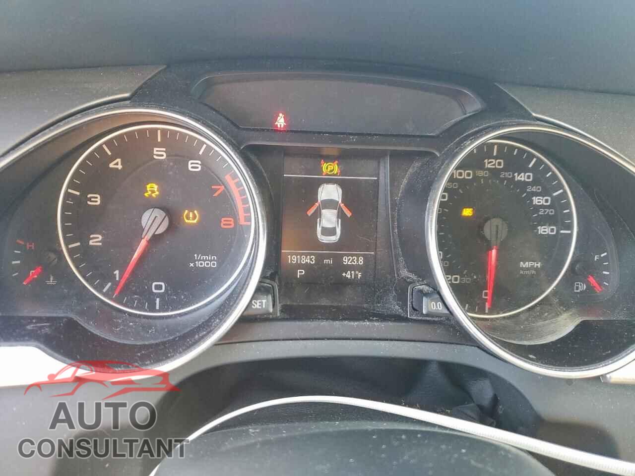 AUDI A5 2010 - WAULFAFR9AA065445
