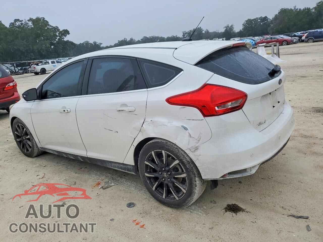 FORD FOCUS 2017 - 1FADP3N2XHL264254