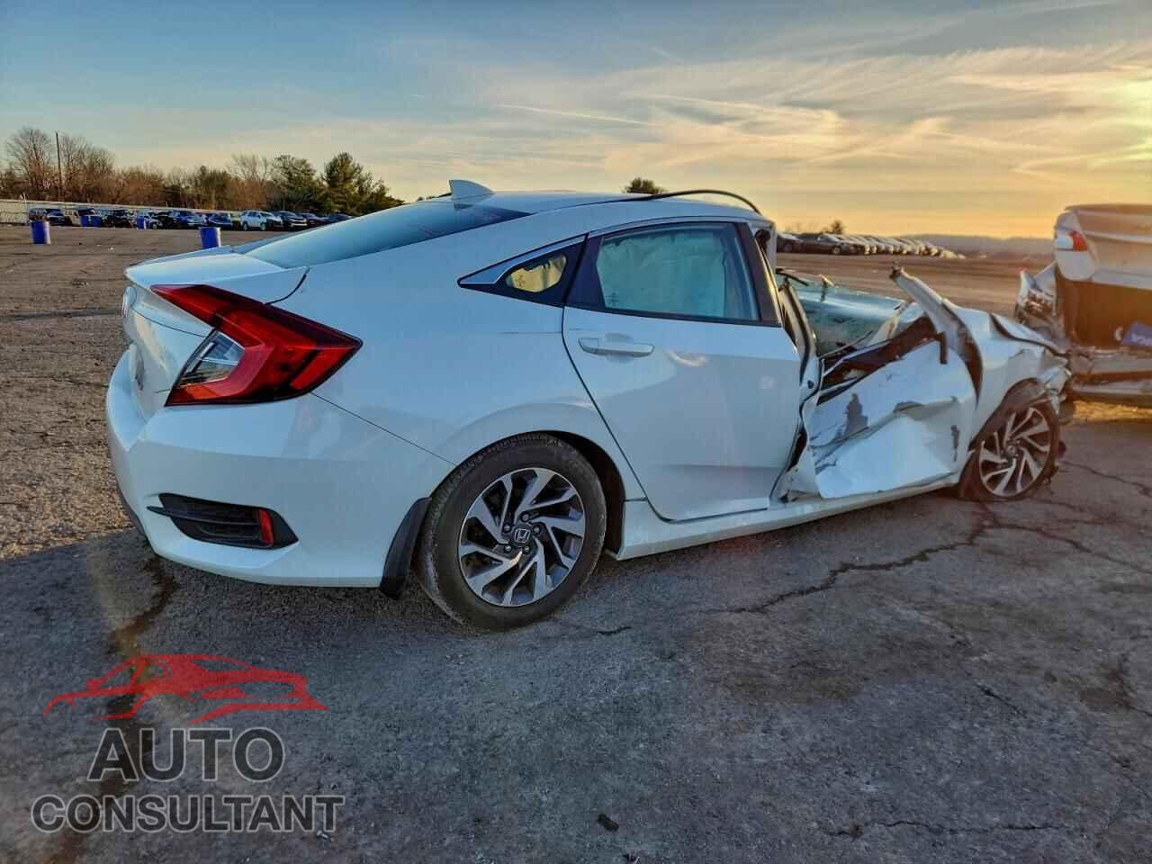 HONDA CIVIC 2017 - 2HGFC2F71HH545523