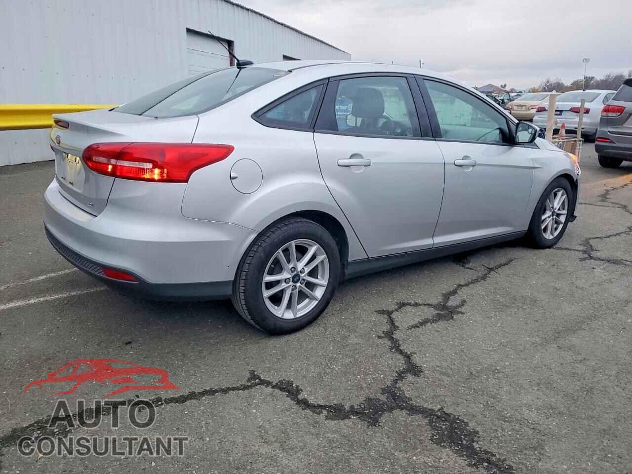 FORD FOCUS 2018 - 1FADP3F23JL278629