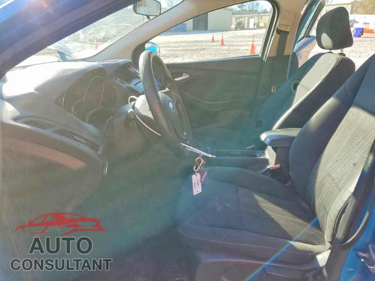 FORD FOCUS 2016 - 1FADP3K23GL201189