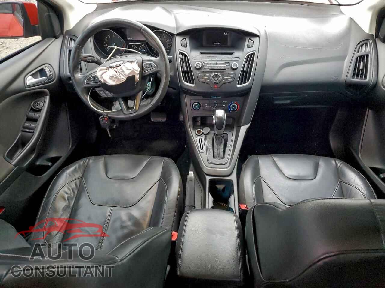 FORD FOCUS 2016 - 1FADP3F27GL332829